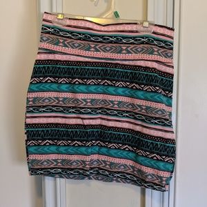 Charlotte Russe pattern skirt medium